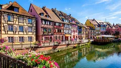 Verborgene Juwelen: 4 Städte in Europa, in die clevere Tourist:innen derzeit in Scharen reisen